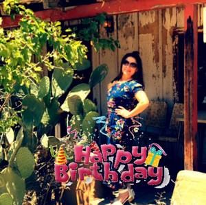 Meet your Posher, Veronica